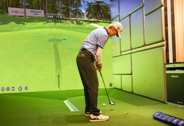 中巡復工大戰為12洞四人兩球團隊逐洞賽 韓雨岑開出第一桿 總獎金10萬人民幣