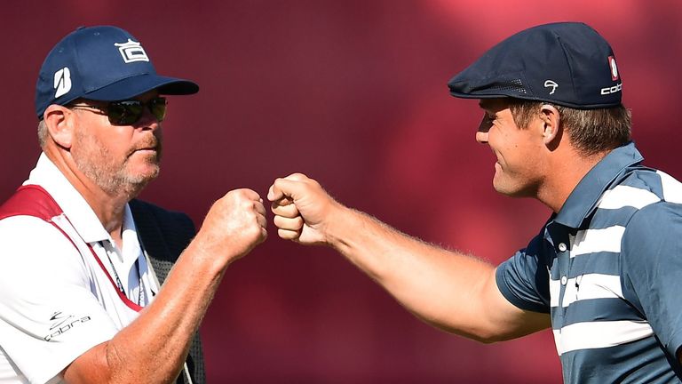 布賴森-德尚博在火箭信貸精英賽上以3桿優勢奪得冠軍 終結了自己長達20個月的美巡賽冠軍荒