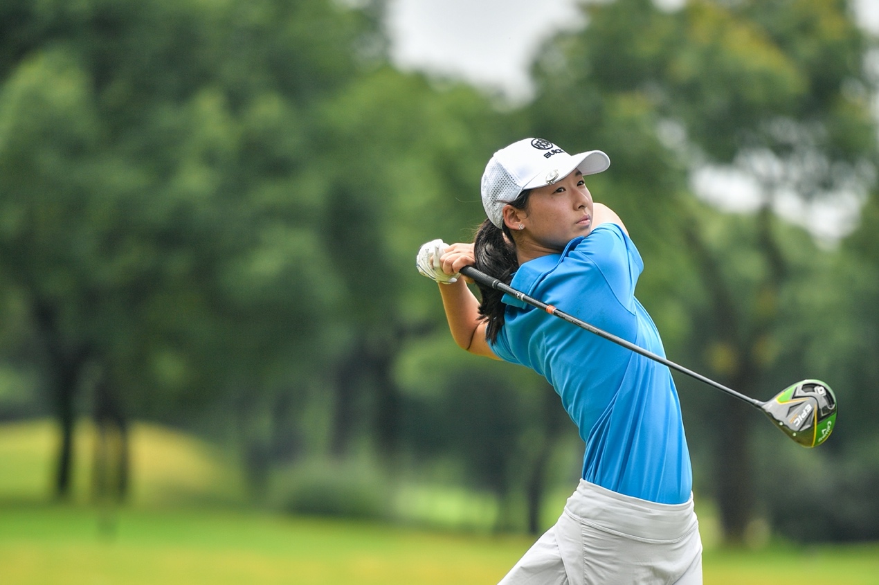 全國高考的第一天青少年高爾夫江蘇站 潘子憶樓子欣分獲男女組冠軍